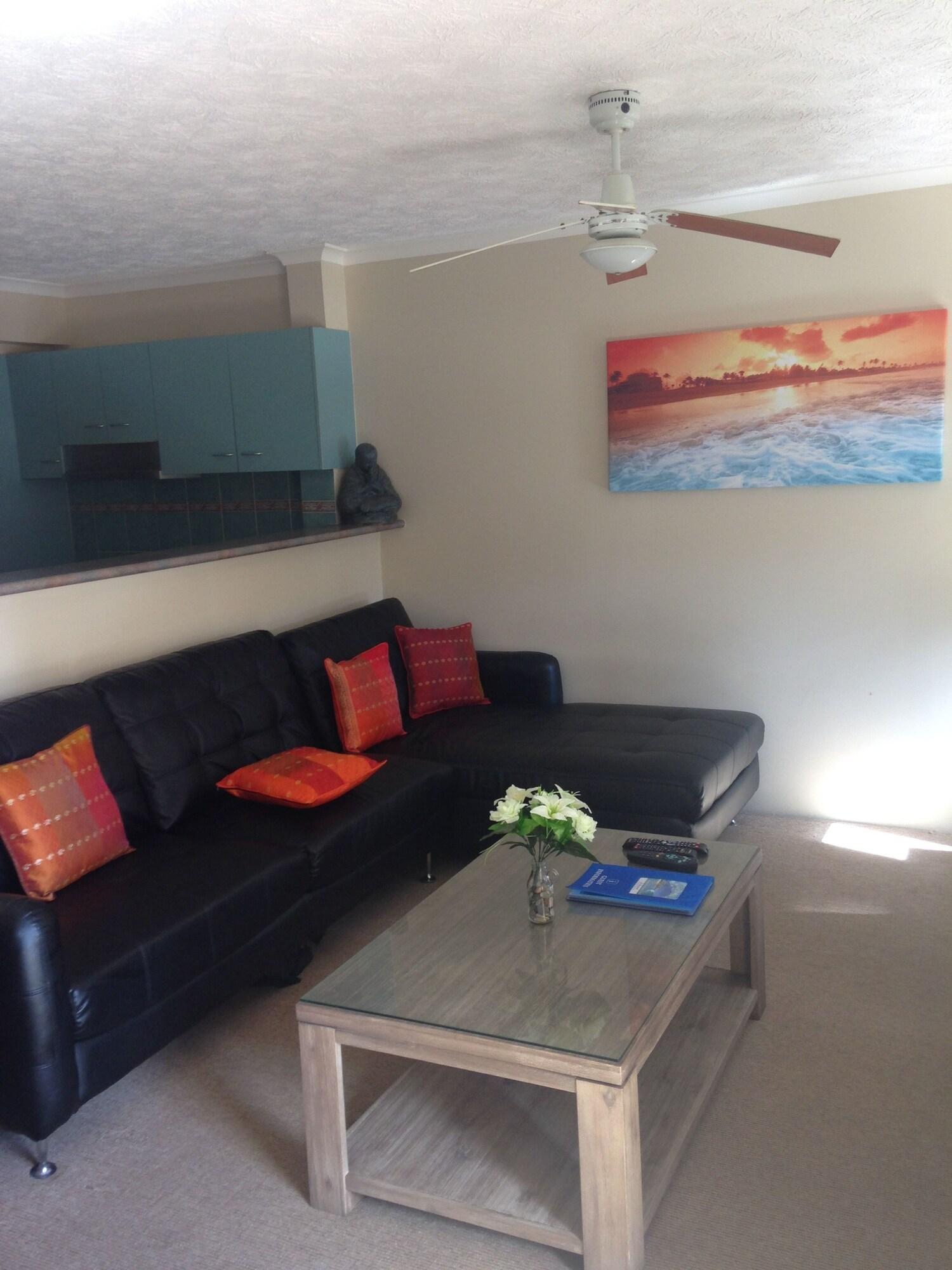 K Resort Surfers Paradise Apartments Голд-Кост Экстерьер фото