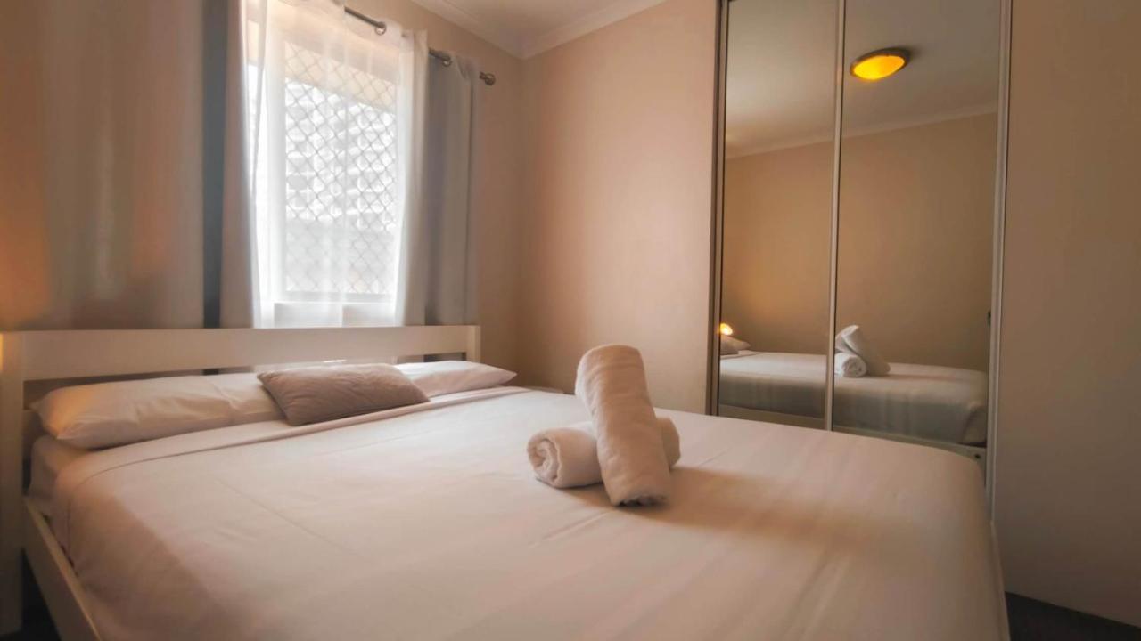 K Resort Surfers Paradise Apartments Голд-Кост Экстерьер фото