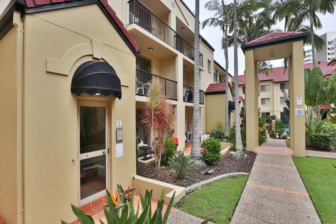 K Resort Surfers Paradise Apartments Голд-Кост Экстерьер фото