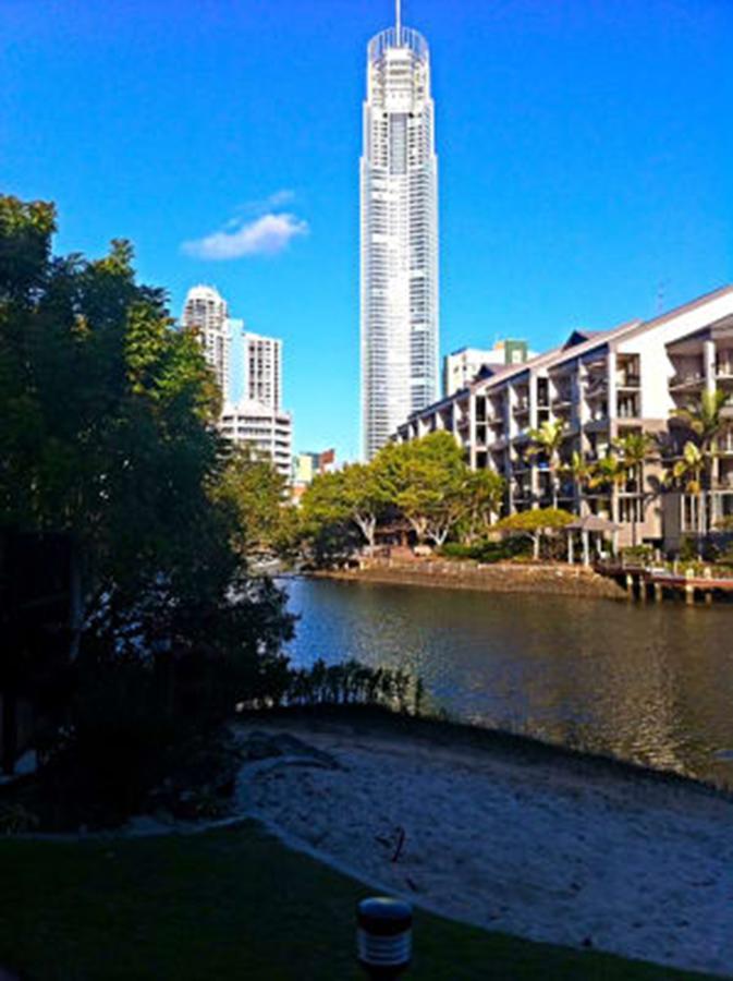 K Resort Surfers Paradise Apartments Голд-Кост Экстерьер фото