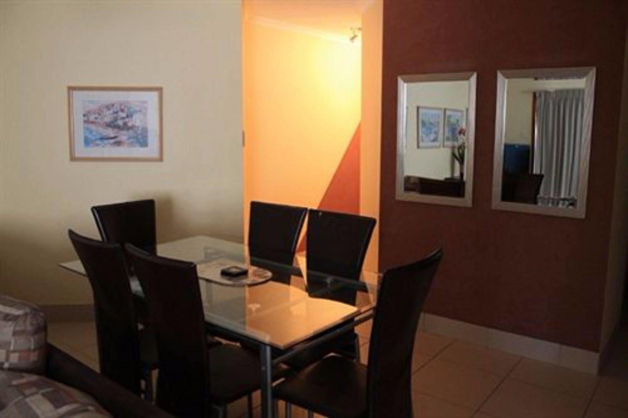 K Resort Surfers Paradise Apartments Голд-Кост Экстерьер фото